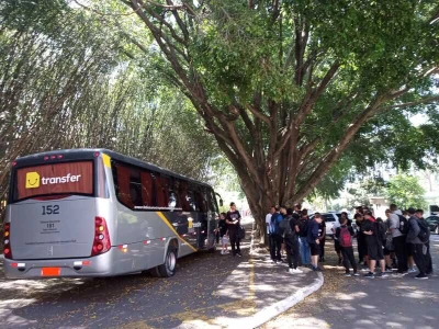 Aluguel de microônibus para Lollapalooza